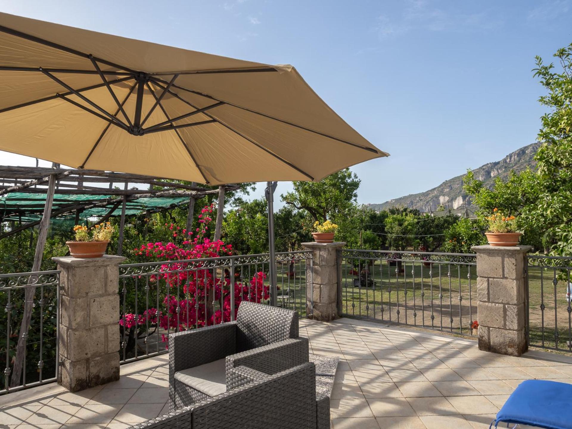 Giardino Di Nonno Lucio - Surrounded By Lemon Tree Villa Piano di Sorrento Bagian luar foto